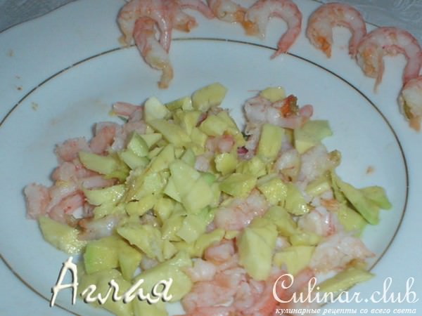 Авокадо с креветками