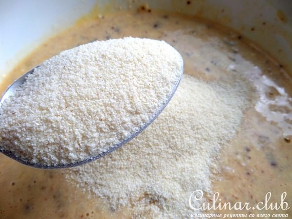 Кексы-маннички с бананом и сырочками
