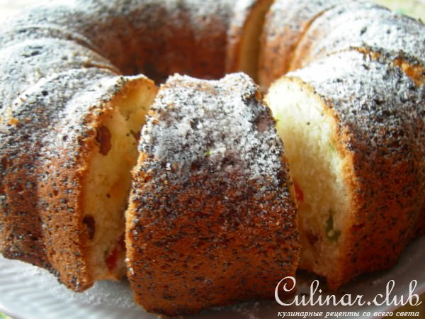 Творожно-сметанный кекс с изюмом и цукатами