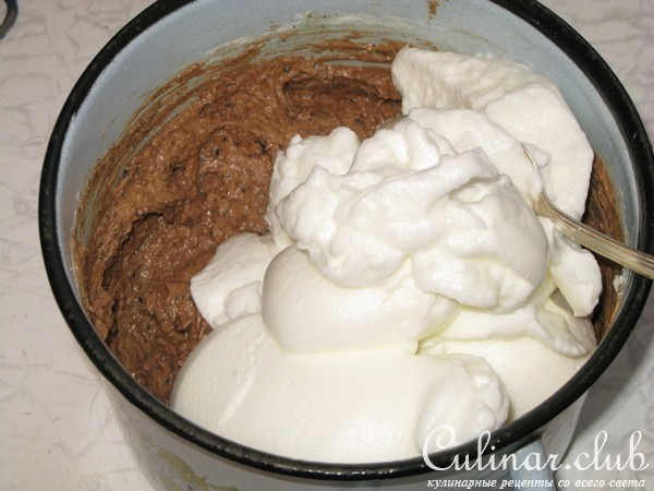 Пирог картофельно-шоколадный с корицей