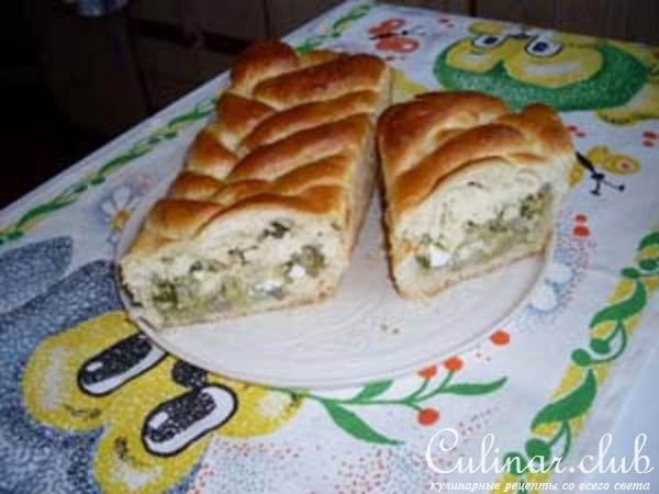 Пирог с молодой капустой