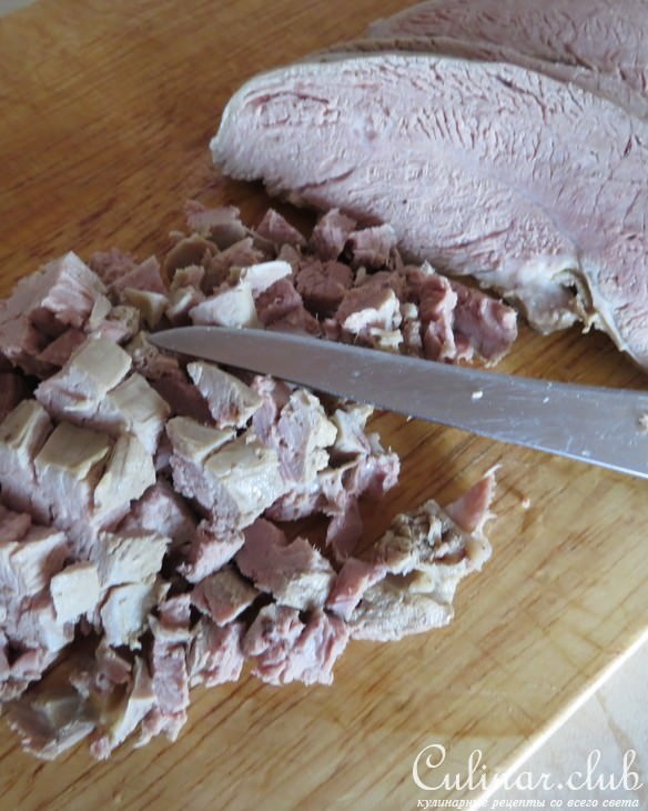 Пирог «Семейный» с уточкой и грибами