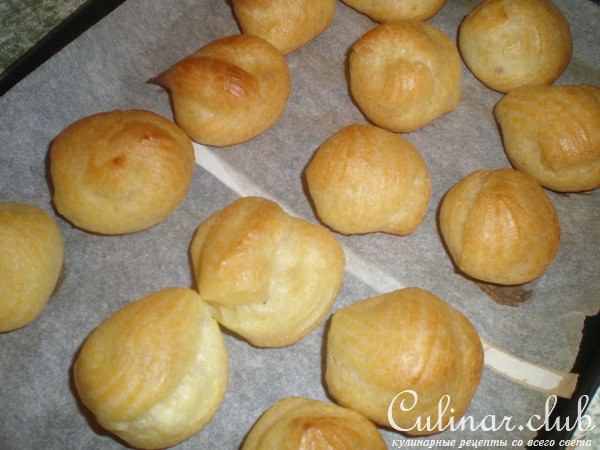 Профитроли со сгущенкой