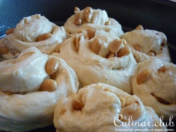 Пирог с черникой и плюшечки с корицей и арахисом по рецепту нашей мамочки-бабулички)))