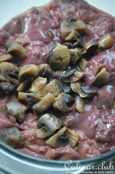 Печеночная запеканка с грибами и рисом