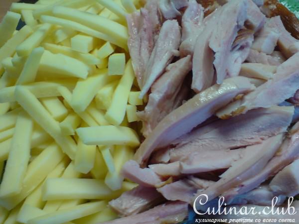 Чешский салат с курятиной и сыром
