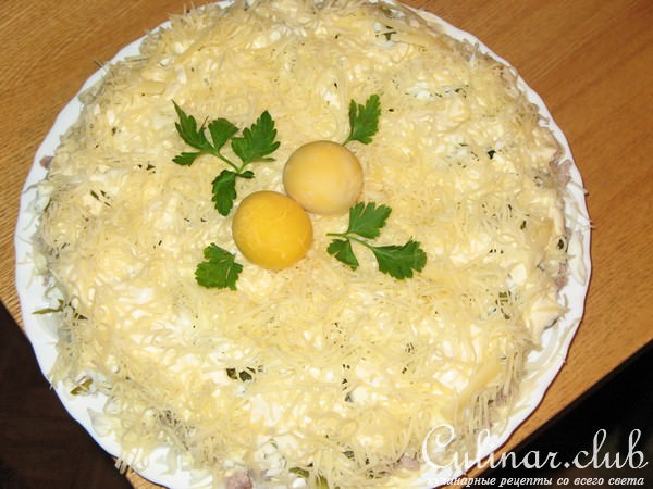 Мясной салат под водочку
