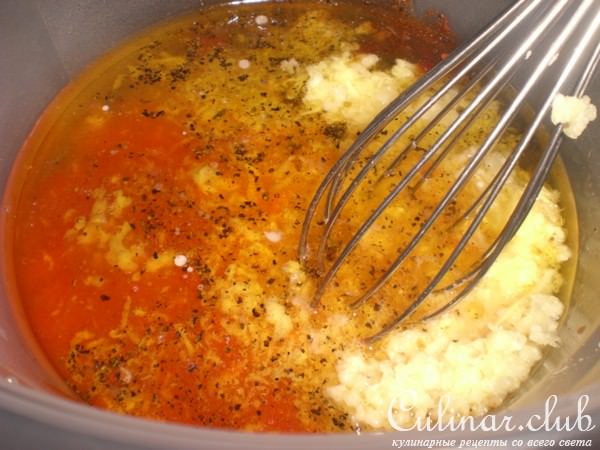Куриный салатик с манго и поджариными орешками кешью