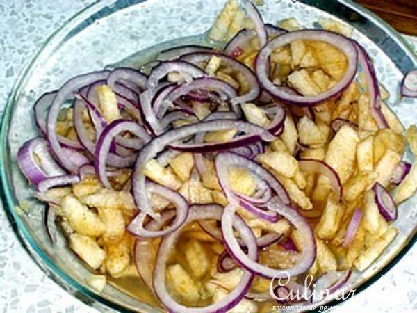 Салат из сердца с грушей