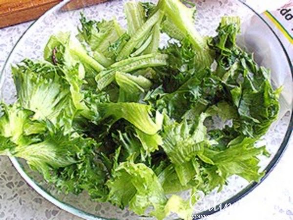 Салат из курицы с виноградом