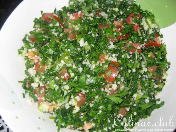 Tabbouleh or ливанский диетический салат