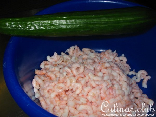 салат из КРЕВЕТОК С ОГУРЦАМИ