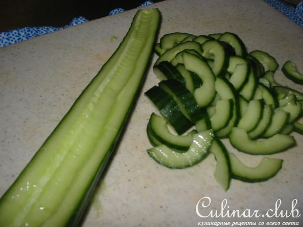 салат из КРЕВЕТОК С ОГУРЦАМИ