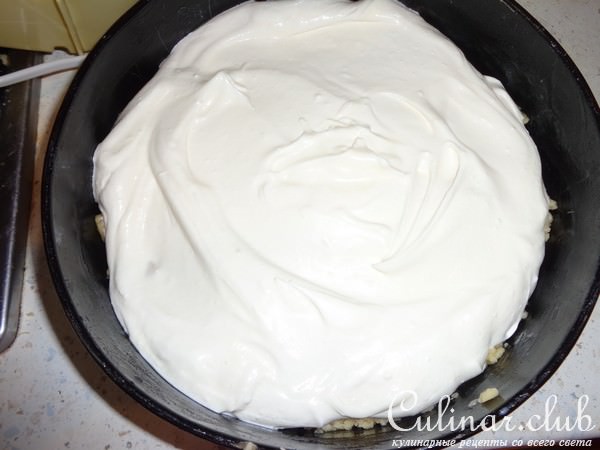 нежный пирог с бананом и манго