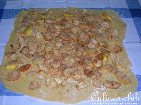 Штрудель с яблоками + штрудель с творогом
