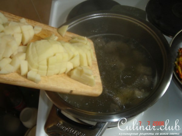 Суп с сырными лепёшечками