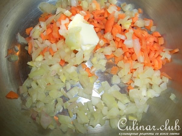 Свекольный суп с картофельной лапшой