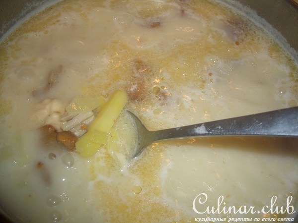 Сырный суп с грибами