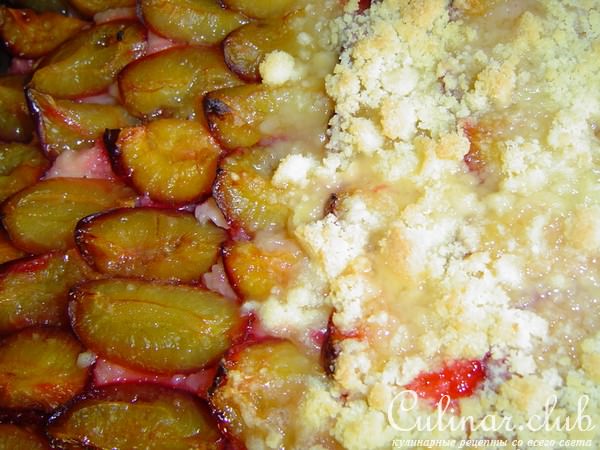 Кухен со сливами-Pflaumenstreuselkuchen.