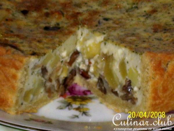 Киш с грибами и картошкой
