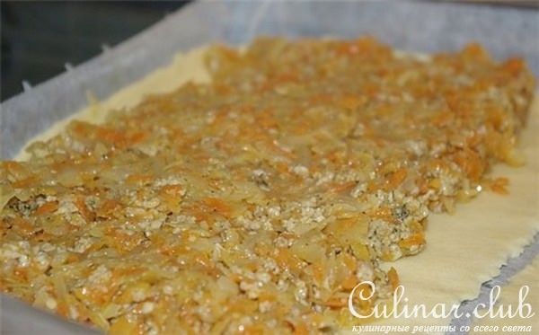Сочный капустный пирог с куриным фаршем