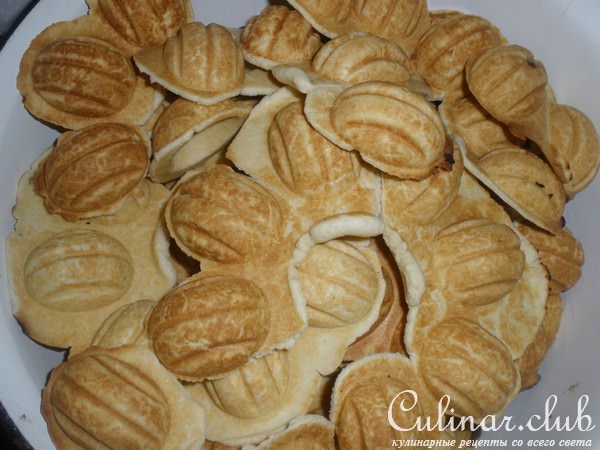 Орешки со сгущёнкой