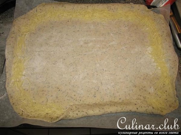 Пицца "Салями" с овощным акцентом и сыром в корочке