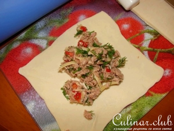 Закусочные пирожки с тунцом